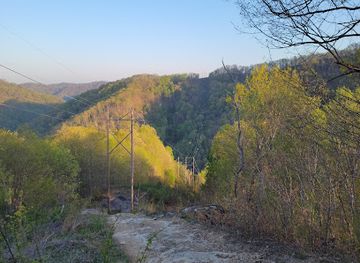 west-virginia/hatfield-mccoy-mountains/landmark/hatfield-mccoy-trails