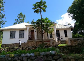 tanzania/bukoba/landmark/umura-rocks