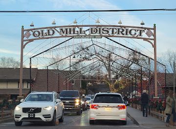 tennessee/pigeon-forge/landmark/randall-ogle-gallery