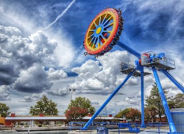 new-mexico/albuquerque/landmark/cliff-s-amusement-park