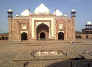 Kandhari Begum Tomb