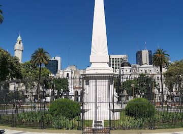 argentina/litoral/landmark/piramide-de-mayo