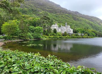 ireland/connemara-national-park/landmark/kylemore-abbey-victorian-walled-garden