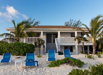 turks-and-caicos-islands/north-caicos/landmark/whitby-white-house