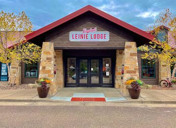 wisconsin/northwoods/landmark/leinie-lodge