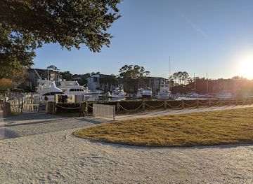 south-carolina/hilton-head-island/landmark/harbour-town-pier