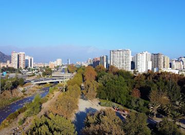 chile/metropolitan-region-of-santiago/landmark/reyes-park