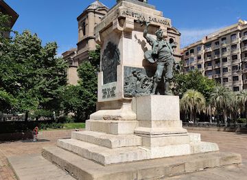 spain/aragon/landmark/monumento-a-agustina-de-aragon