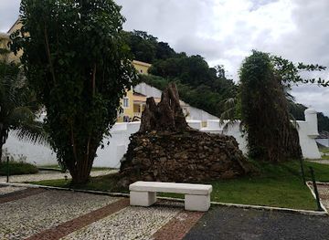 brazil/rio-de-janeiro/landmark/portao-historico-da-fortaleza-de-sao-joao