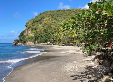 saint-lucia/vieux-fort/landmark/anse-mamin-beach