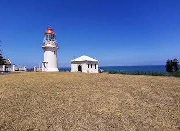 south-africa/eastern-cape/landmark/hood-point-lighthouse