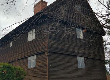 connecticut/housatonic-valley/landmark/buttolph-williams-house