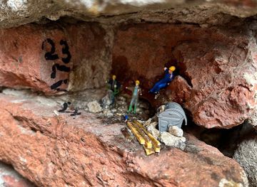 netherlands/wadden-islands/landmark/miniature-people-leeuwarden