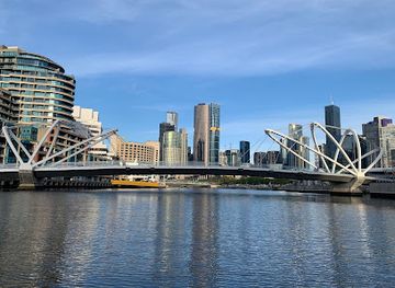 australia/melbourne/landmark/southbank-lookout