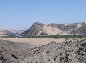 angola/namibe-desert/landmark/kunene-river