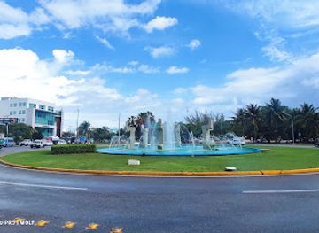 mexico/cancun/landmark/fuente-de-kukulcan