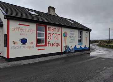 ireland/aran-islands/landmark/man-of-aran-fudge