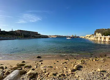Rinella Bay