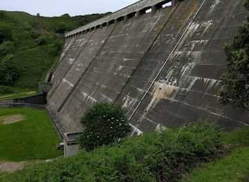 jersey/saint-peter/landmark/val-de-la-mare-arboretum