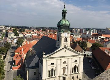hungary/gyor/landmark/basilica-of-gyor