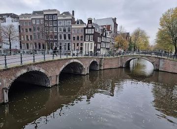 netherlands/leiden/landmark/torensluis