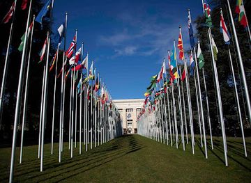 switzerland/geneva/landmark/un-geneva-alley-of-the-flags