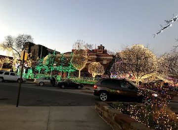 arkansas/fayetteville/landmark/square-gardens