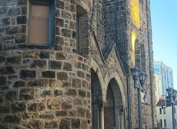 california/san-francisco/landmark/sarcophagus-of-thomas-starr-king
