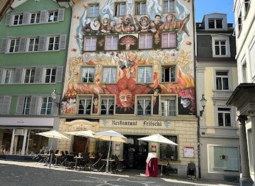 switzerland/lucerne/old-town/landmark/sternenplatz-square