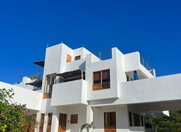 jamaica/treasure-beach/landmark/bramble-beach-villa