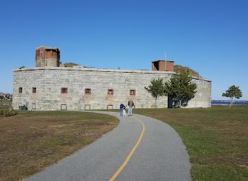 massachusetts/new-bedford/landmark/fort-rodman