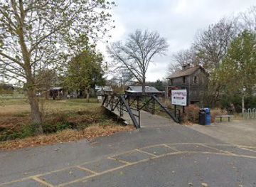 tennessee/murfreesboro/landmark/old-stewart-creek-bridge