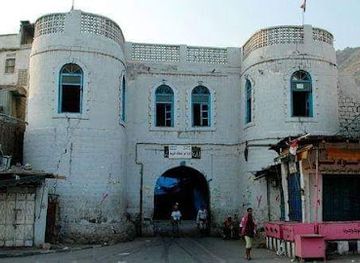 yemen/abyan/landmark/bab-musa