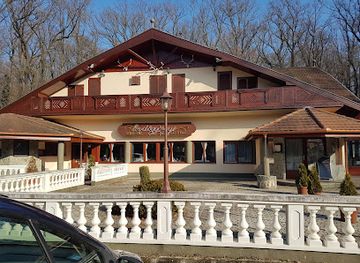 hungary/zalaegerszeg/landmark/erdogyongye-etterem-es-panzio