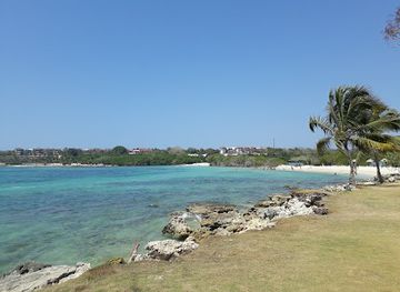 colombia/cartagena-coast/landmark/playa-puntilla