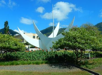 seychelles/ile-farquhar/landmark/bicentenary-monument-seychelles