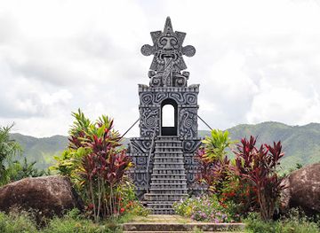 belize/hopkins/landmark/maya-king-waterfalls