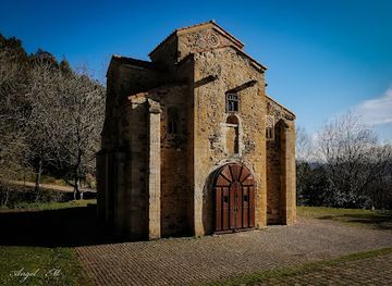 spain/asturias/landmark/church-of-san-miguel-de-lillo