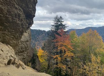 north-carolina/great-smoky-mountains/landmark/courthouse-rock