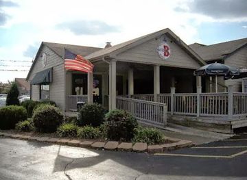 kentucky/henderson/landmark/mister-b-s-pizza-wings