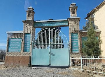 uzbekistan/namangan/landmark/qizil-qiyoq-mangulik-qabristoni