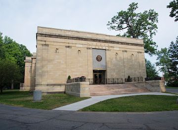 ohio/lake-erie-islands/landmark/rutherford-b-hayes-presidential-library-museums
