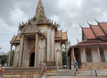 cambodia/tbong-khmum/landmark/preah-theat-preah-srei-temple
