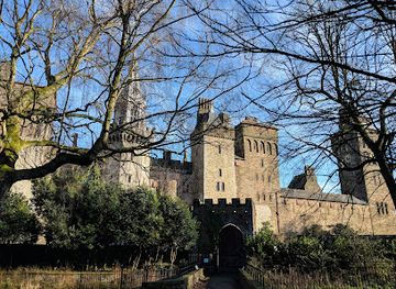 united-kingdom/south-glamorgan/landmark/bute-park