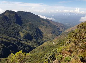 sri-lanka/horton-plains-national-park/landmark/little-world-s-end
