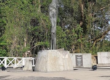 barbados/saint-thomas/landmark/rock-hall-monument-of-freedom