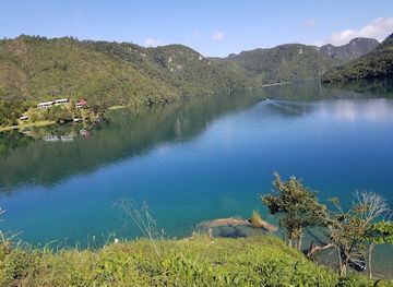 guatemala/huehuetenango/landmark/laguna-brava-huehuetenango
