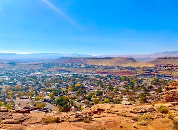 utah/dixie/landmark/the-dixie-sugarloaf