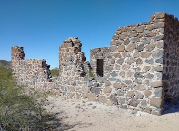 arizona/pima-county/landmark/old-sasco-building-remains