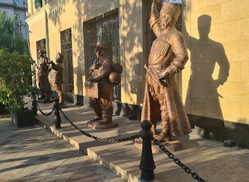 georgia/tbilisi/avlabari/landmark/monuments